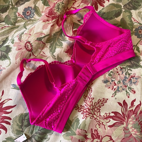 VICTORIA SECRET Size 36C PINK Barbie Wireless Lace Pad Cup Glitter Logo $69 NEW - Picture 8 of 15